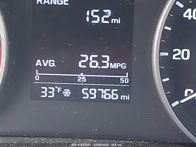 5NPD74LF0JH280012 Hyundai ELANTRA SE