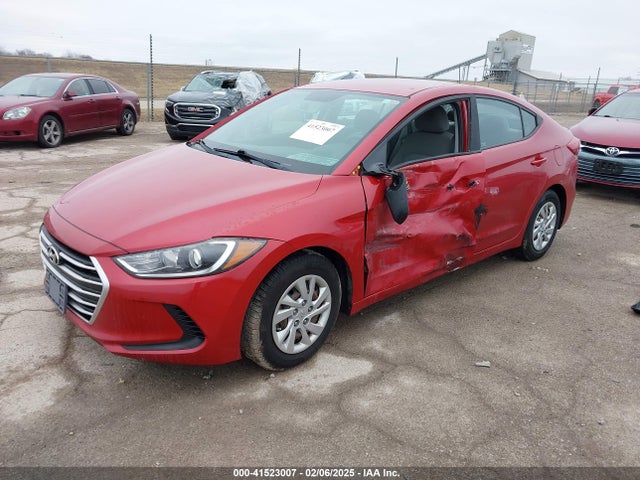 5NPD74LF0JH280012 Hyundai ELANTRA SE