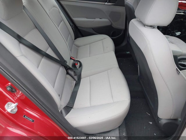 5NPD74LF0JH280012 Hyundai ELANTRA SE