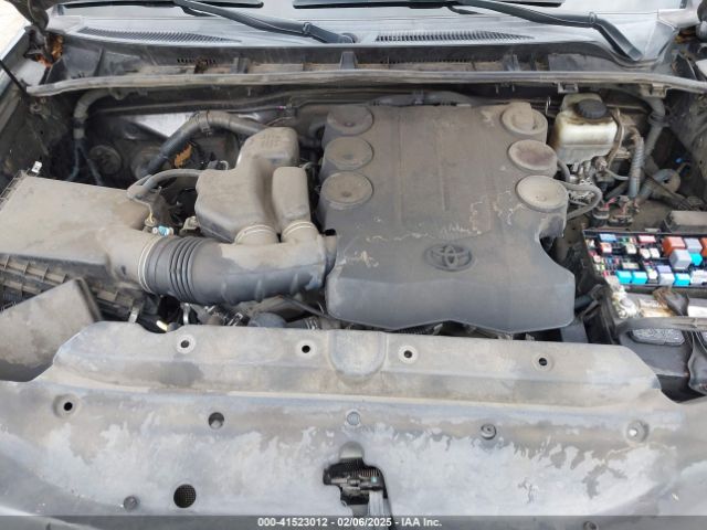JTEZU5JR4F5105041 Toyota 4RUNNER SR5
