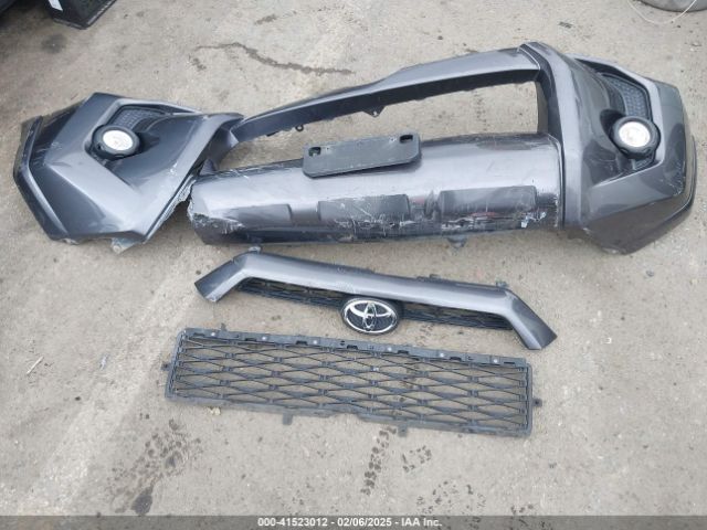 JTEZU5JR4F5105041 Toyota 4RUNNER SR5