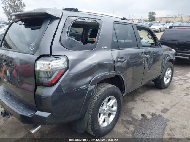 JTEZU5JR4F5105041 Toyota 4RUNNER SR5
