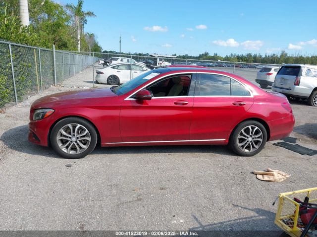 55SWF4JB1HU185459 Mercedes-Benz C 300 Luxury/sport
