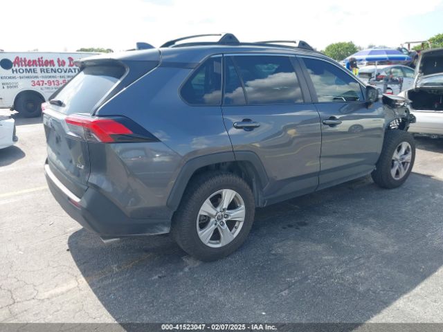 JTMW1RFV4KD038843 Toyota Rav4 Xle