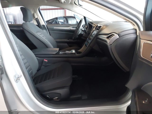 Ford Fusion 2017 3FA6P0HD3HR294685 Image 18