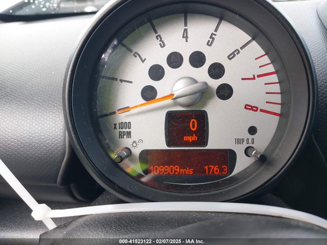 2011 MINI COOPER COUNTRYMAN WMWZB3C54BWM00926 Photo 6