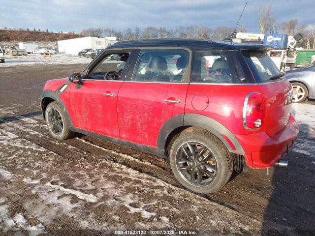 2013 MINI COUNTRYMAN WMWZC3C58DWP22372 Photo 2