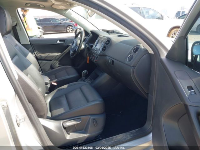 2013 VOLKSWAGEN TIGUAN WVGAV7AX4DW545658 Photo 4