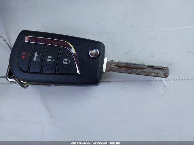 4T1G11AKXRU206042 Toyota CAMRY SE