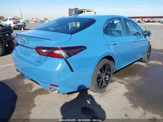 4T1G11AKXRU206042 Toyota CAMRY SE
