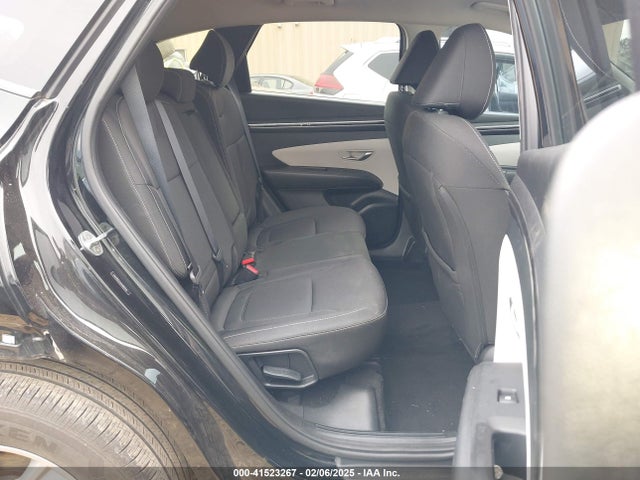 5NMJB3AE8NH003990 Hyundai TUCSON SEL
