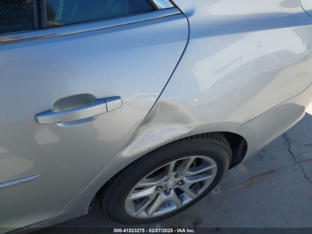 1G11C5SL4FU149828 Chevrolet MALIBU 1LT