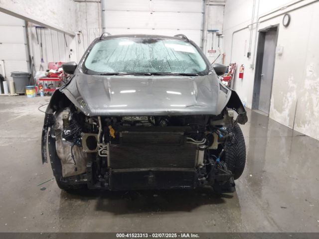 1FMCU9HD2JUB14892 Ford ESCAPE SEL
