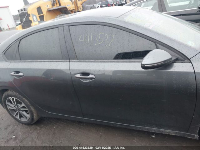 3KPF24AD3RE758948 KIA Forte Lxs