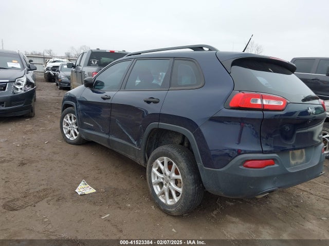 1C4PJLAB5FW616912 Jeep Cherokee Sport