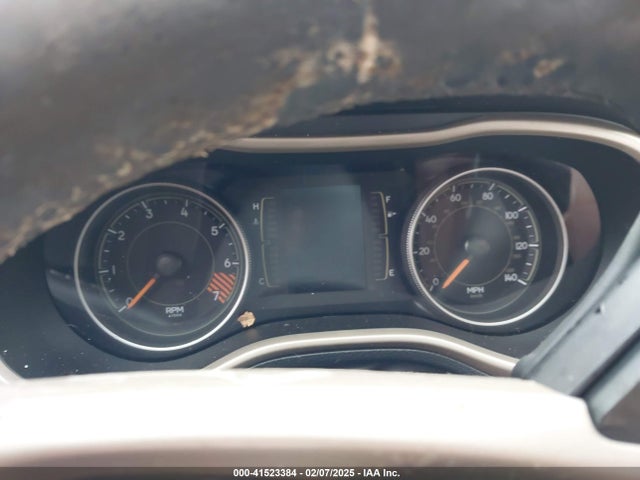 1C4PJLAB5FW616912 Jeep Cherokee Sport