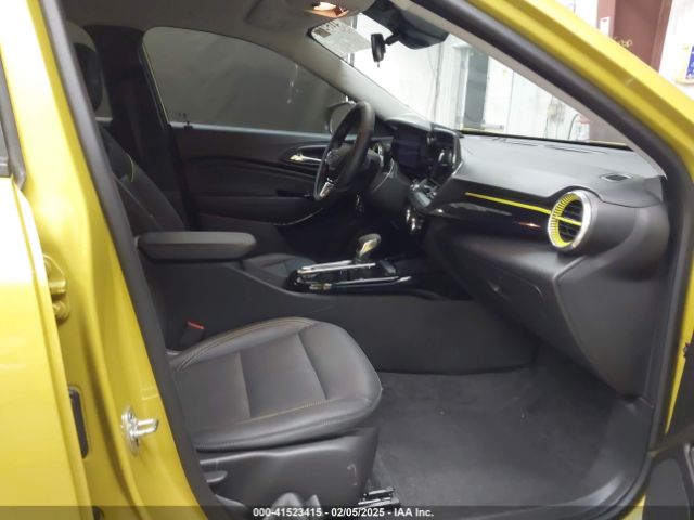 KL77LKE2XRC163839 Chevrolet Trax Fwd Activ
