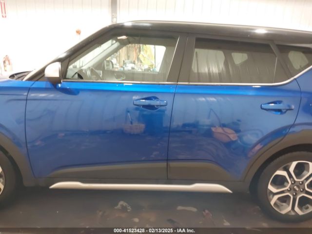 KNDJ23AU1M7129377 KIA Soul X-line