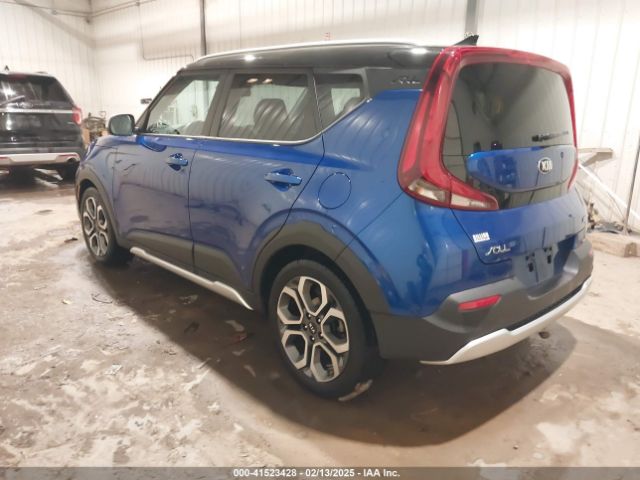 KNDJ23AU1M7129377 KIA Soul X-line