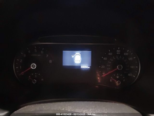 KNDJ23AU1M7129377 KIA Soul X-line