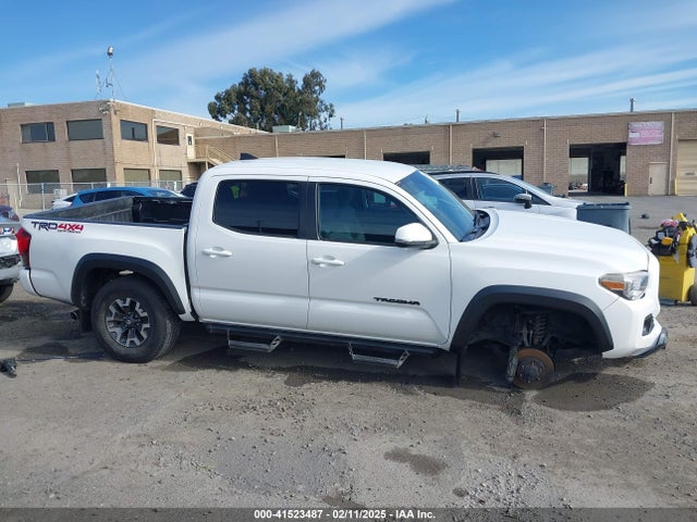 3TMCZ5AN7KM259322 Toyota Tacoma Trd Off Road