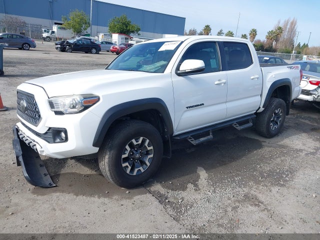 3TMCZ5AN7KM259322 Toyota Tacoma Trd Off Road
