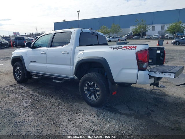 3TMCZ5AN7KM259322 Toyota Tacoma Trd Off Road