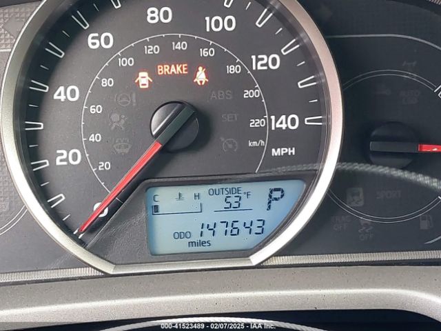 2T3ZFREV0FW166599 Toyota RAV4 LE