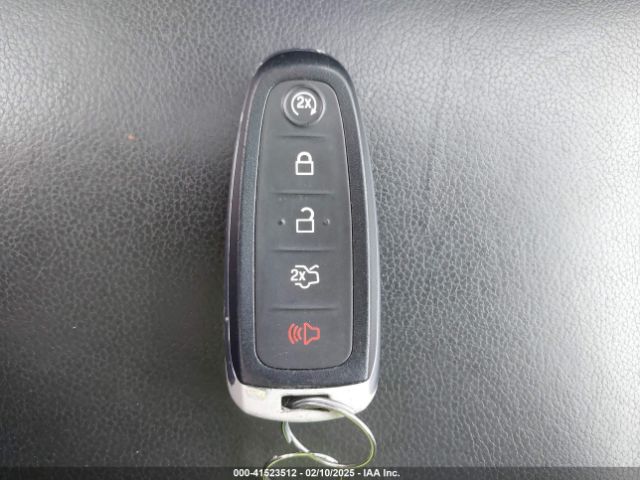 1FADP5CU7EL503979 Ford C-max Energi Sel