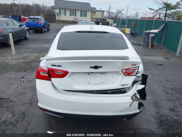 1G1ZG5ST3MF030273 Chevrolet Malibu Fwd Rs