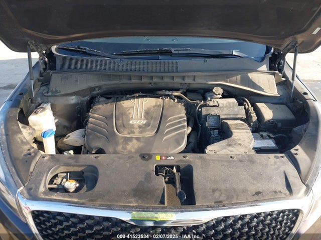 5XYPH4A5XJG353687 KIA Sorento 3.3l Ex