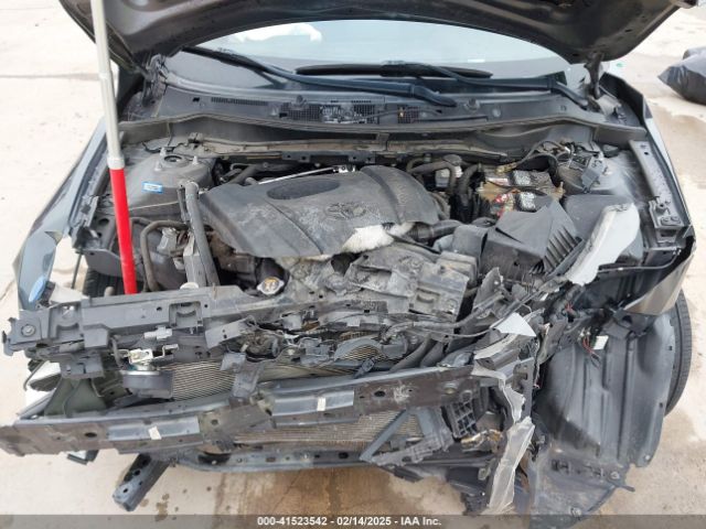 3MYDLBYV6JY304639 Toyota YARIS IA