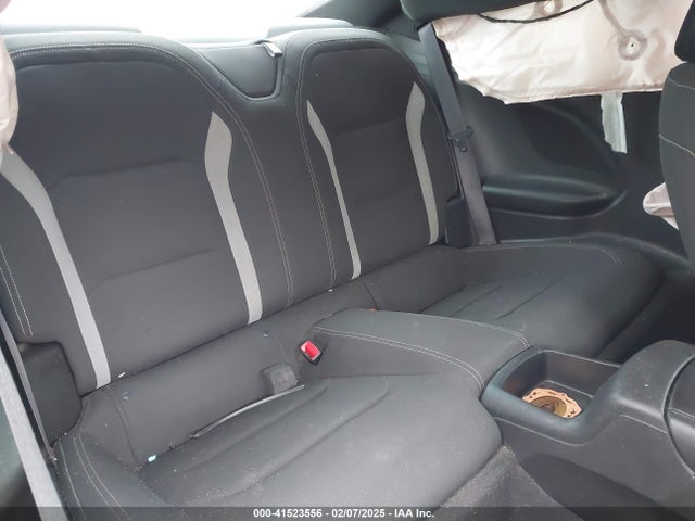 1G1FB1RS1G0123579 Chevrolet Camaro 1lt