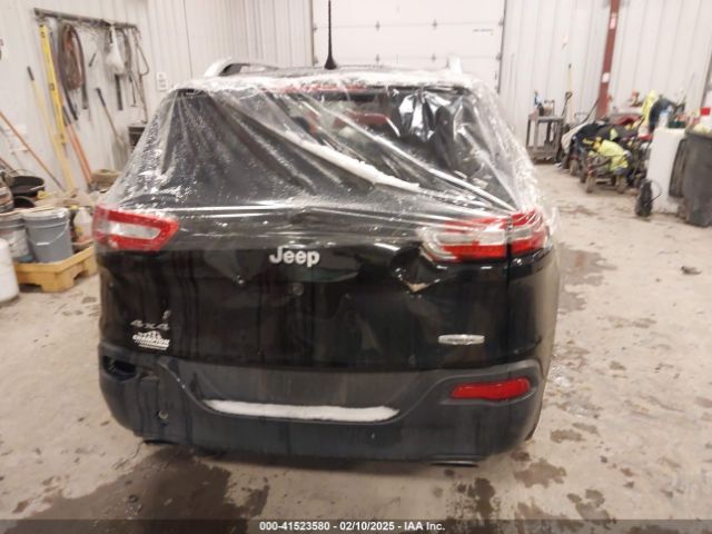 1C4PJMCS0HW608416 Jeep Cherokee North