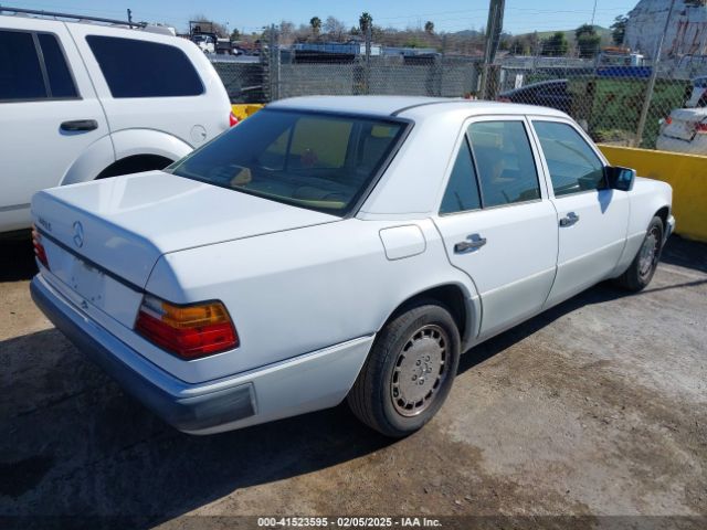 1992 MERCEDES-BENZ 300 WDBEA30D6NB624256 Photo 3