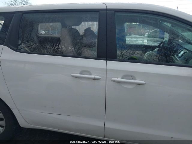 KNDMA5C13L6592401 KIA Sedona L