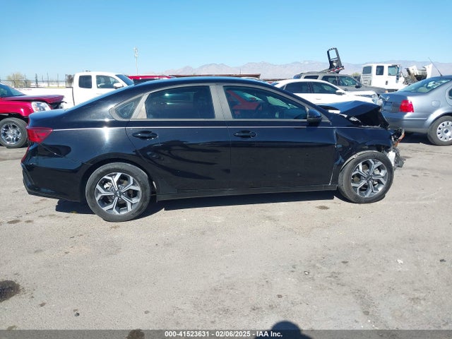 KIA Forte Lxs 2021 3KPF24AD7ME299724 Image 14