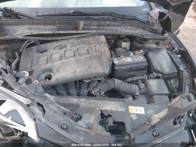JTNKHMBX1J1001605 Toyota C-HR XLE