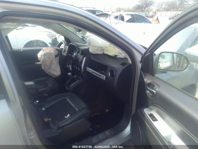 1C4NJDEBXGD594149 Jeep Compass Latitude