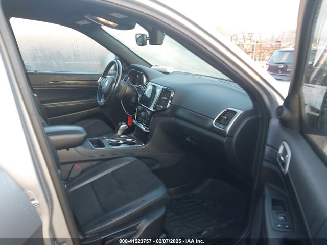 1C4RJEAG3KC851790 Jeep Grand Cherokee Altitude 4x2