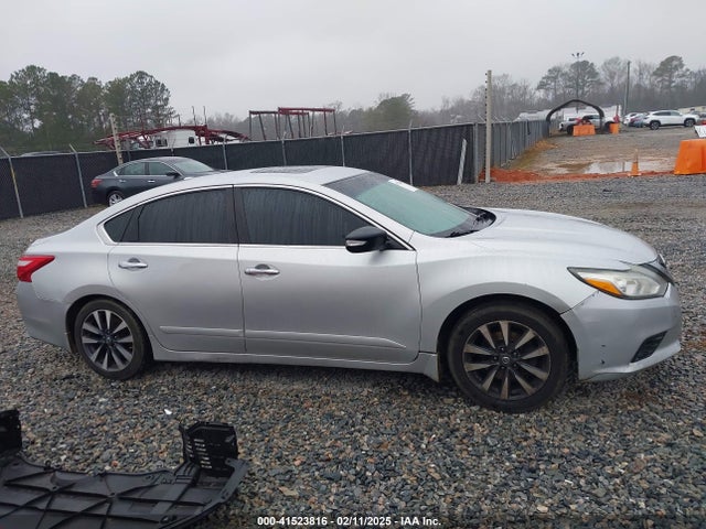 1N4AL3AP1HC115795 Nissan Altima 2.5 Sv