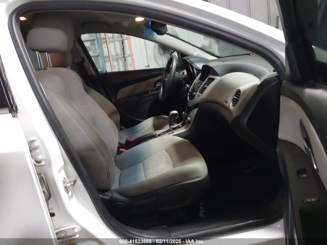 Chevrolet Cruze 1lt Auto 2015 1G1PC5SB7F7100946 Image 5