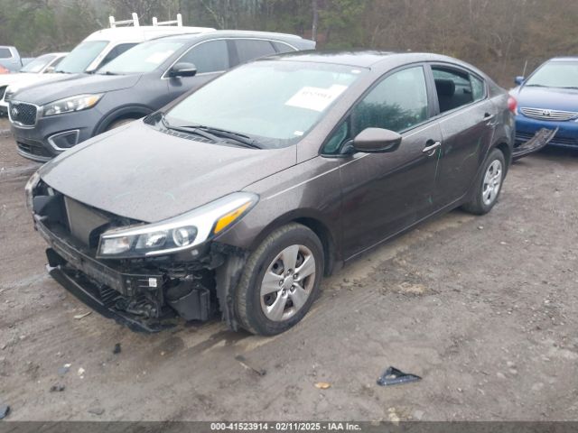 3KPFK4A77JE197233 KIA FORTE LX