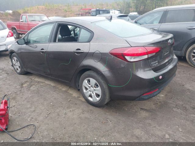 3KPFK4A77JE197233 KIA FORTE LX
