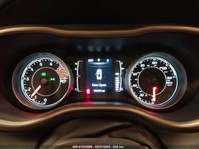 1C4PJMCS2GW133592 Jeep Cherokee Latitude