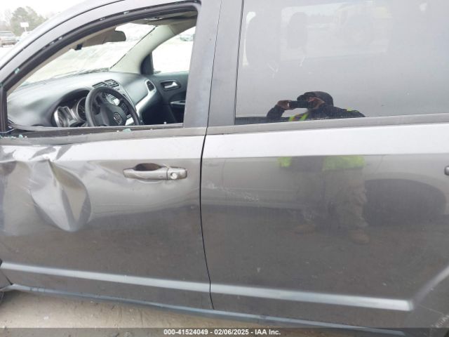 3C4PDCBG5HT573084 Dodge Journey Sxt