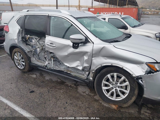 Nissan ROGUE SV 2017 KNMAT2MV0HP607869 Image 15