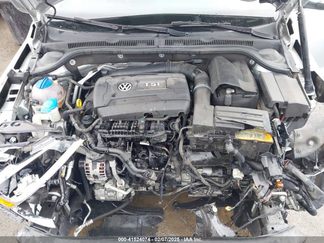 3VWD17AJ2EM214648 Volkswagen 2014
