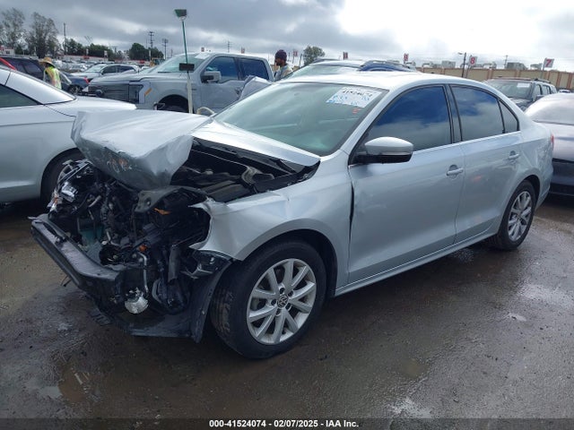 3VWD17AJ2EM214648 Volkswagen 2014