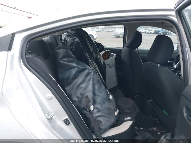 3N1CN8EV1ML893177 Nissan Versa Sv Xtronic Cvt